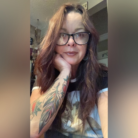 Meet your Posher, Laura - Picture 7 of 10